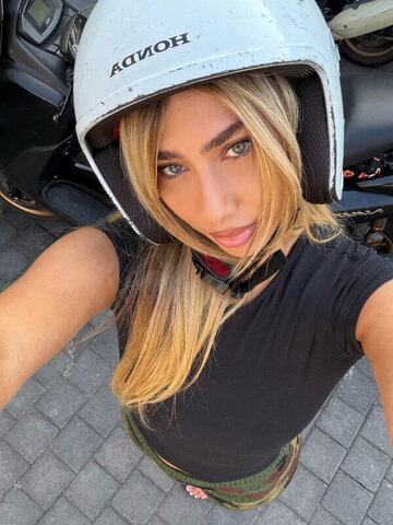 Estelllexo nude photo 8