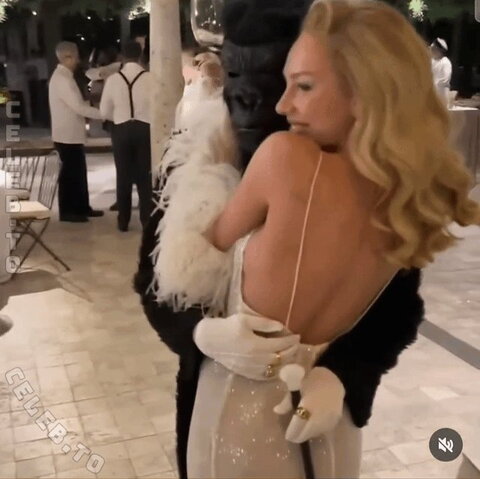 Ester Expósito nude