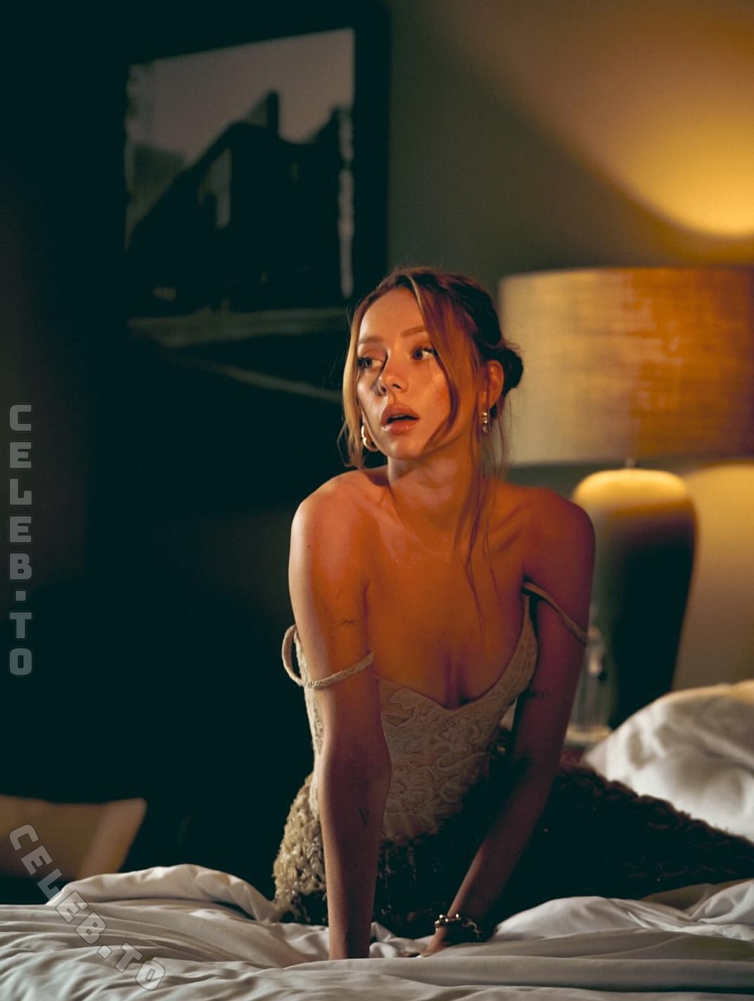 Ester Expósito nude photo 1