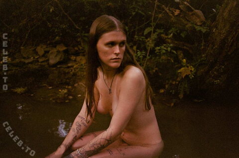 Ethel Cain nude photo 2