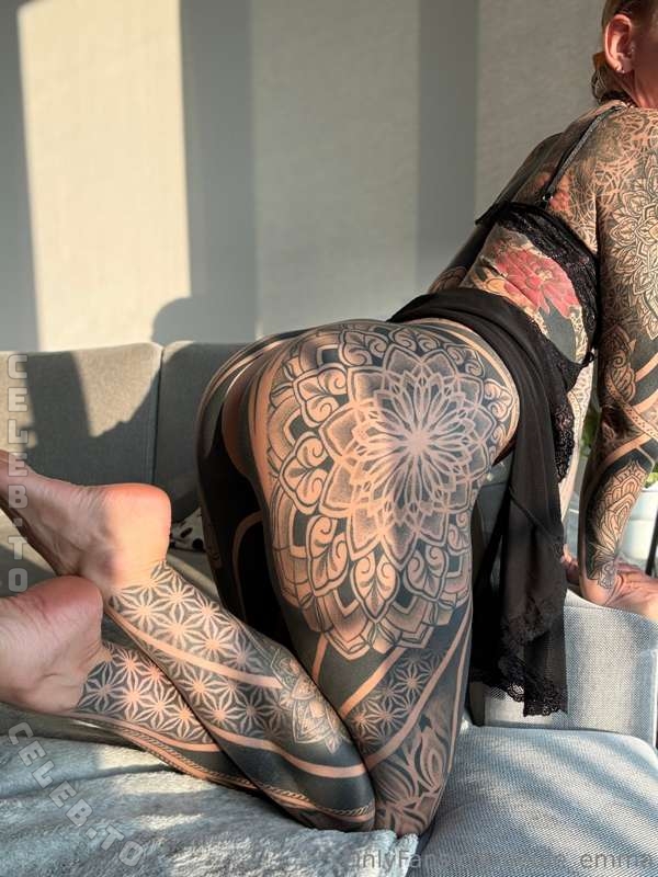 Eule Emma nude photo 15