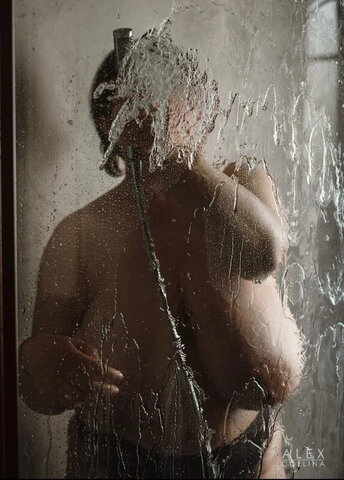 Europe.eleonora nude photo 4