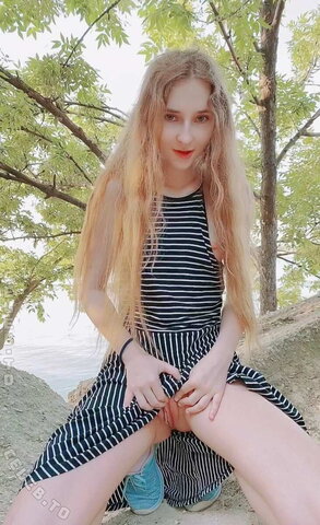Eva Ava nude photo 2