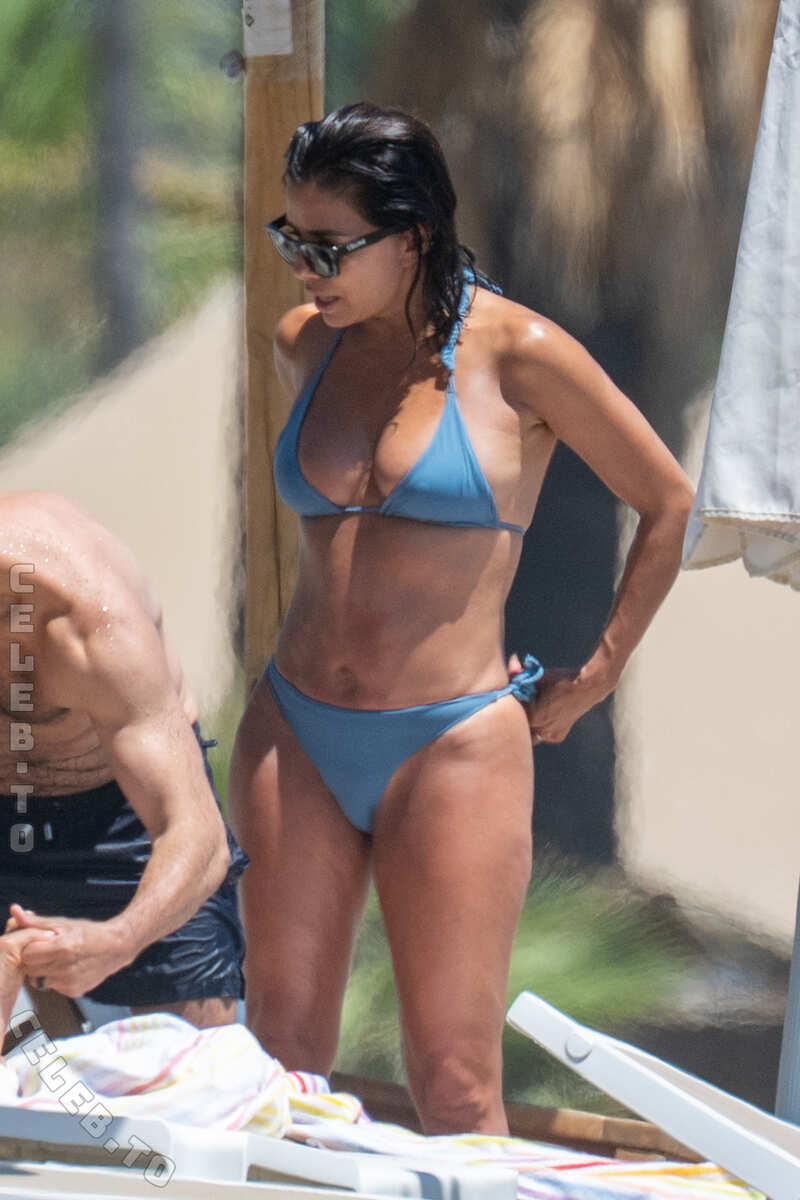 Eva Longoria nude photo 8