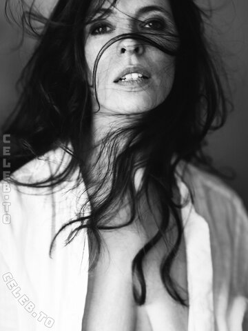 Eva Schug nude photo 11