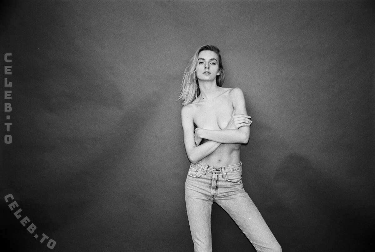 Eva Staudinger nude photo 4