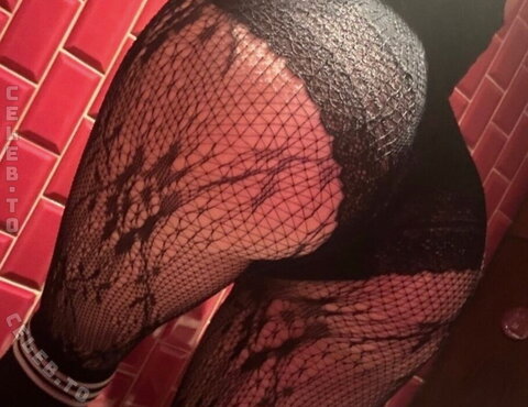 Eva Violet nude photo 3