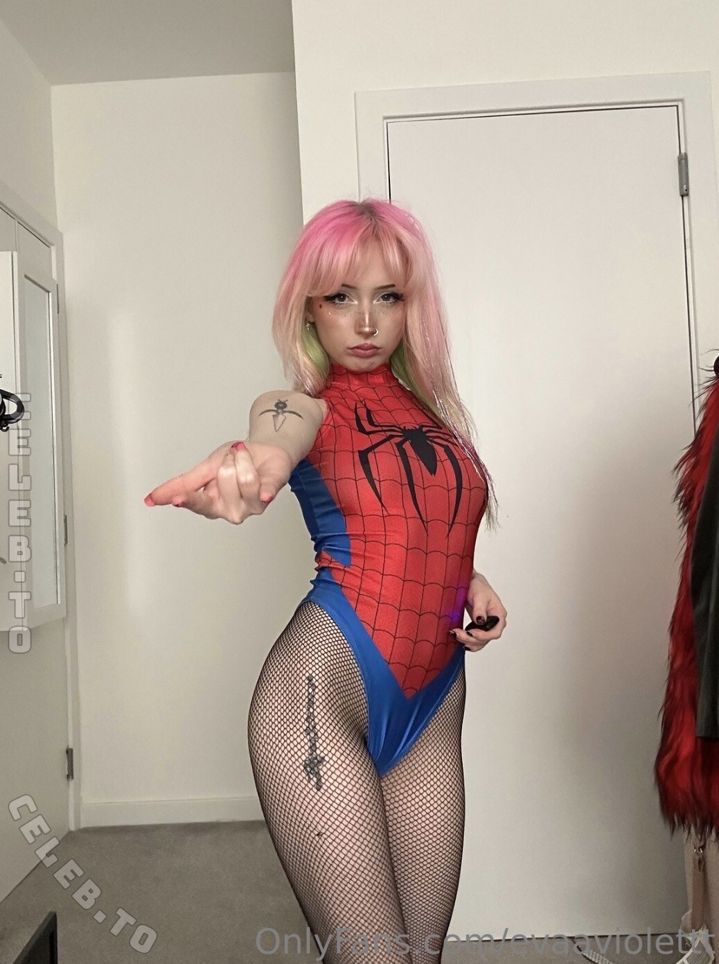 Eva Violet nude photo 5