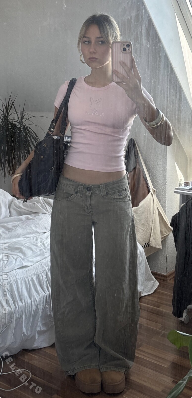 evaaklm nude photo 9