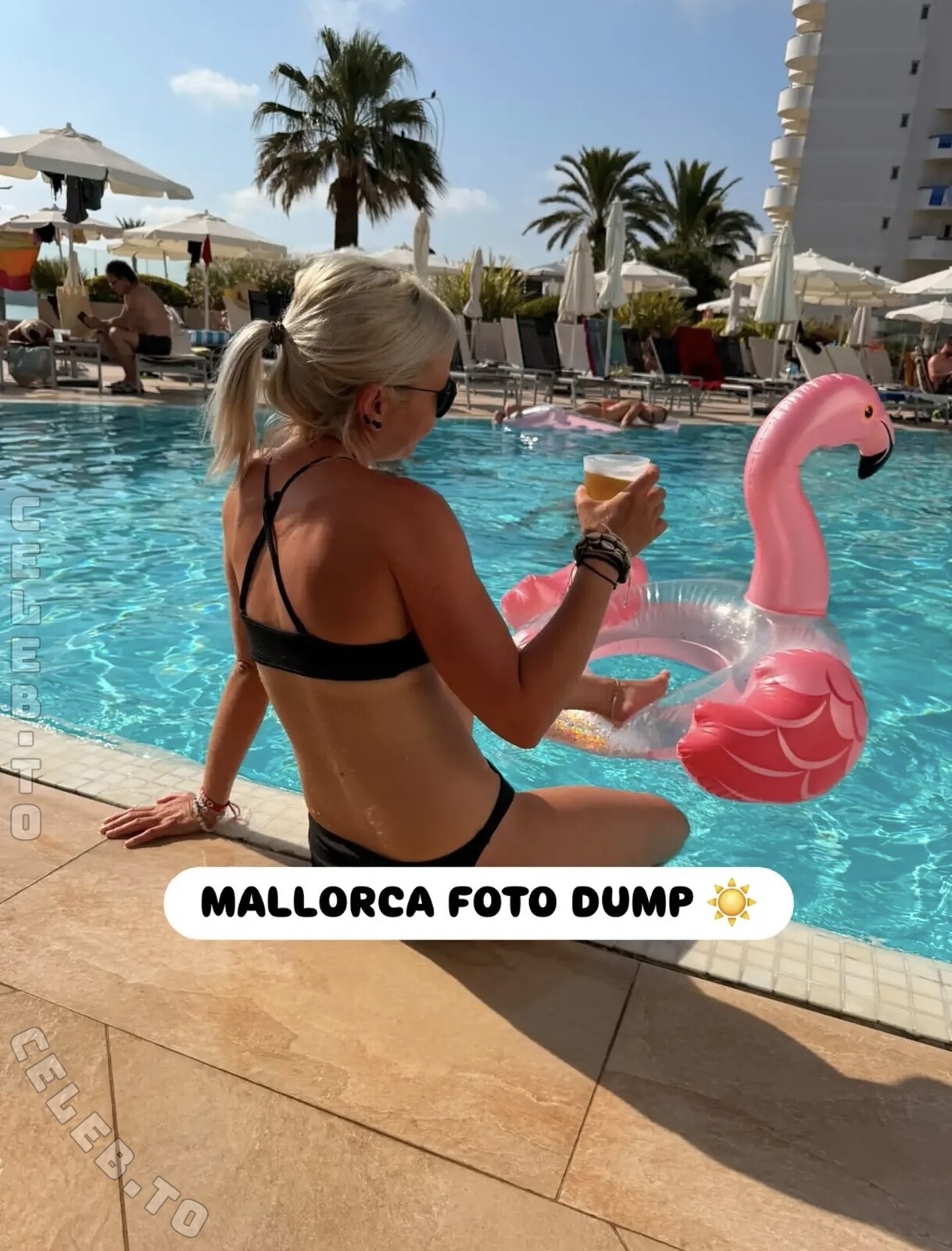 Evaes1 nude photo 1