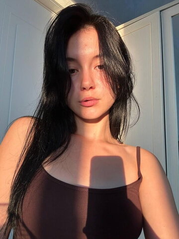 EvaHearts nude photo 2