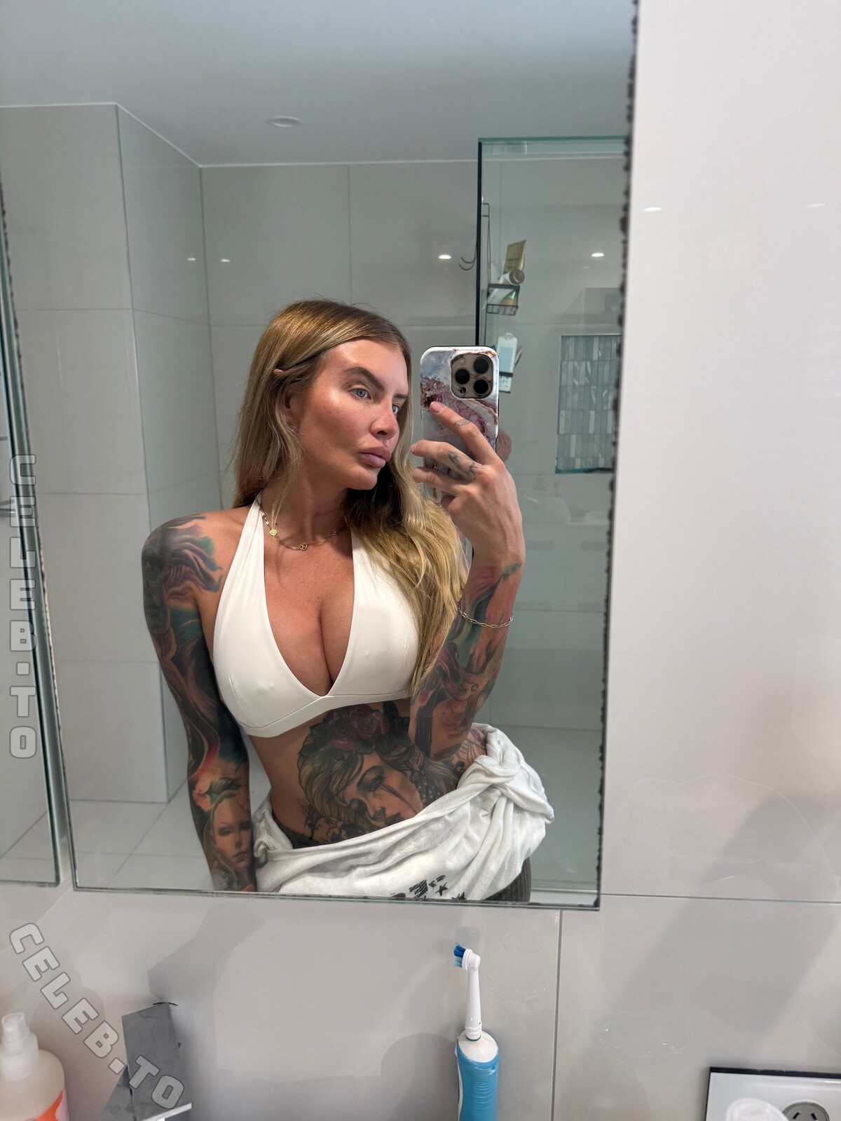 evelynuncovered nude photo 3