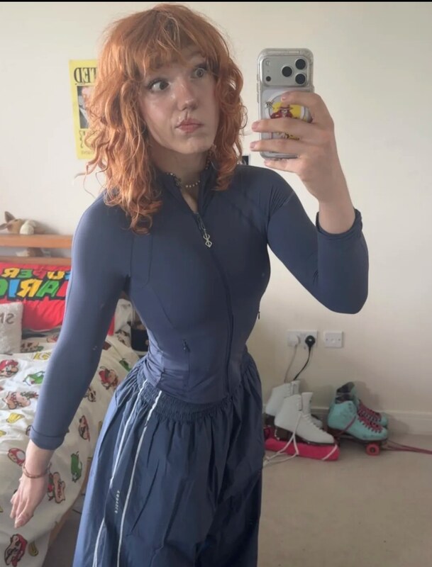 eviedotgym nude photo 3