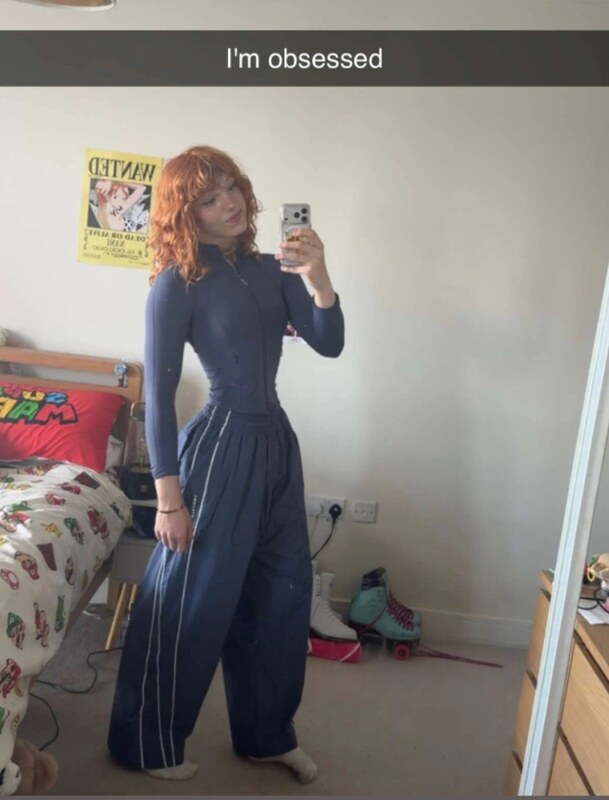 eviedotgym nude photo 4