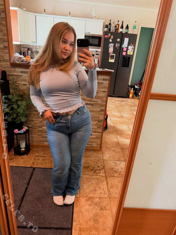 Evviepp nude photo 2