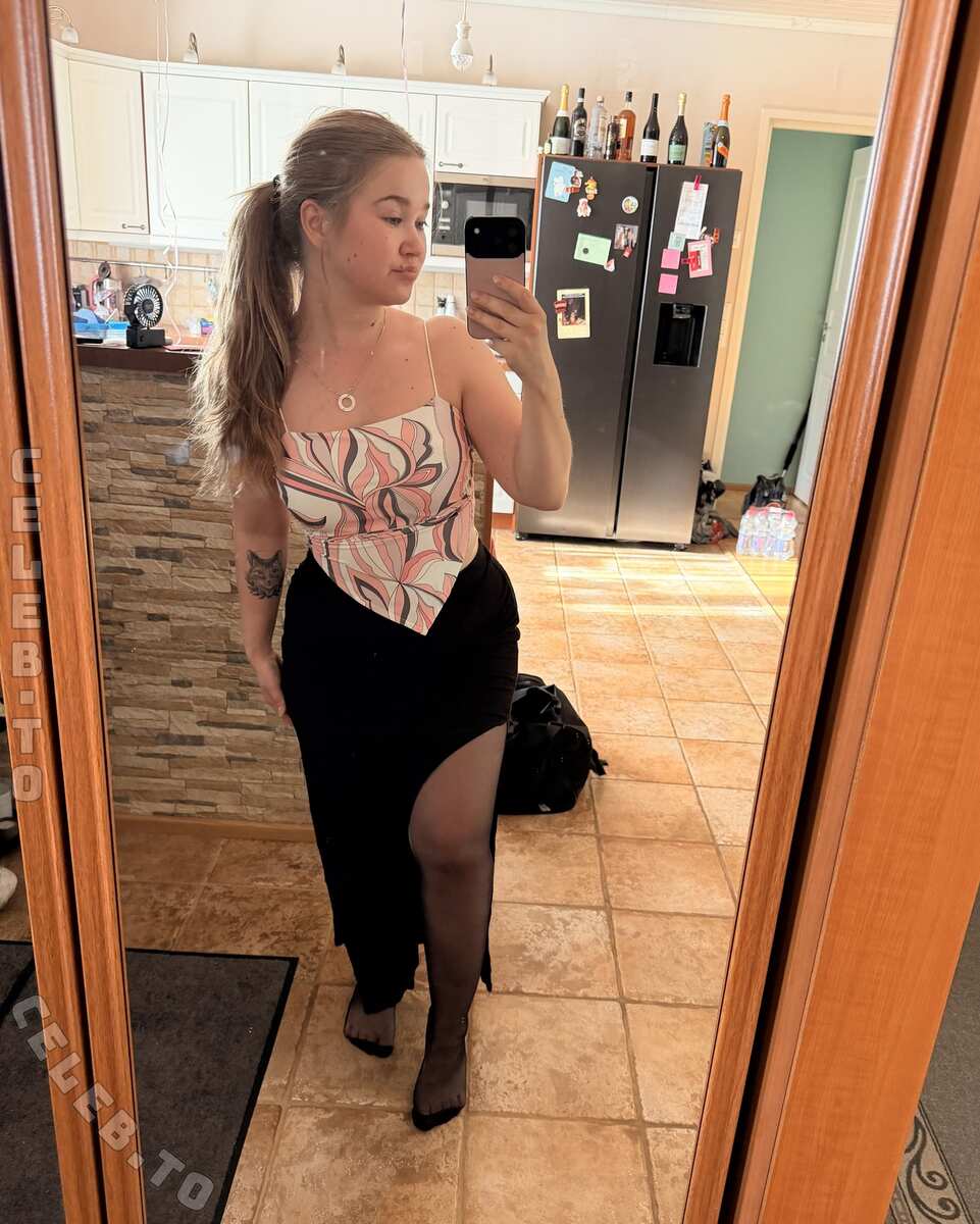 Evviepp nude photo 14