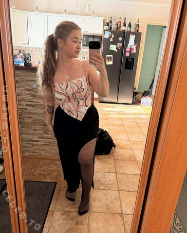 Evviepp nude photo 27