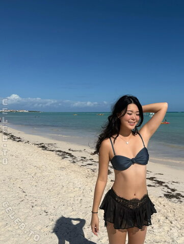 ExtraEmily nude photo 13