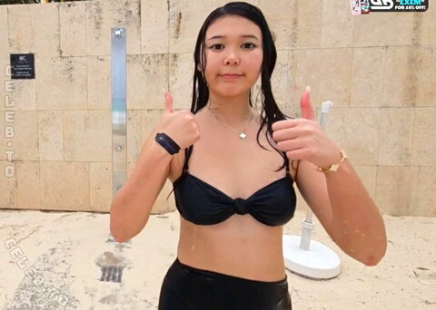 ExtraEmily nude photo 6