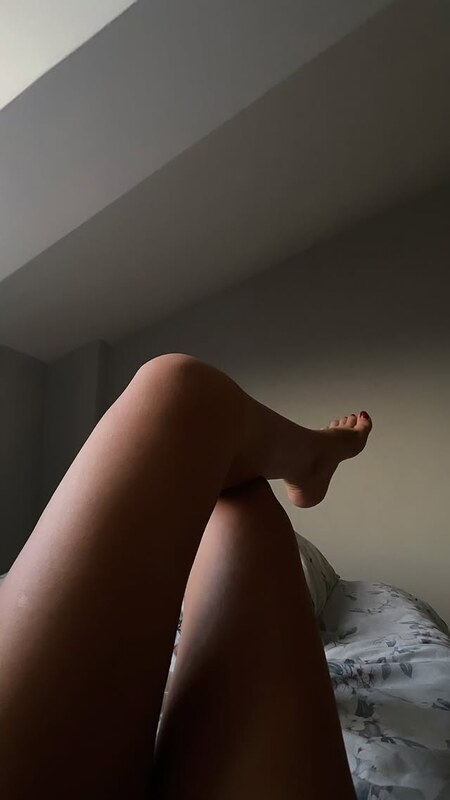 Şeyda Nur nude photo 4