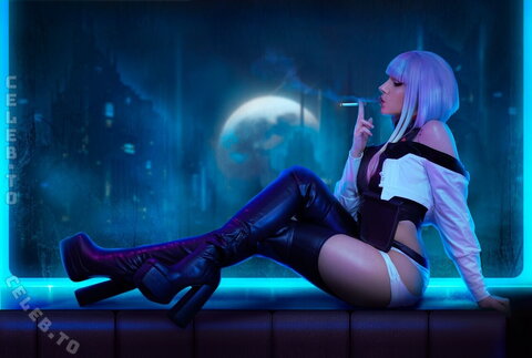 Ez Summers Cosplay photo 2