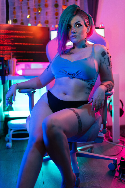 Ezy Summers Cosplay nude photo 23