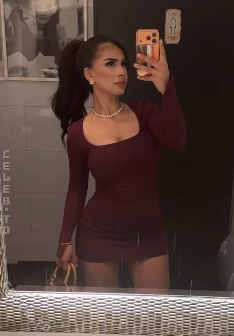faatima.aal nude photo 1