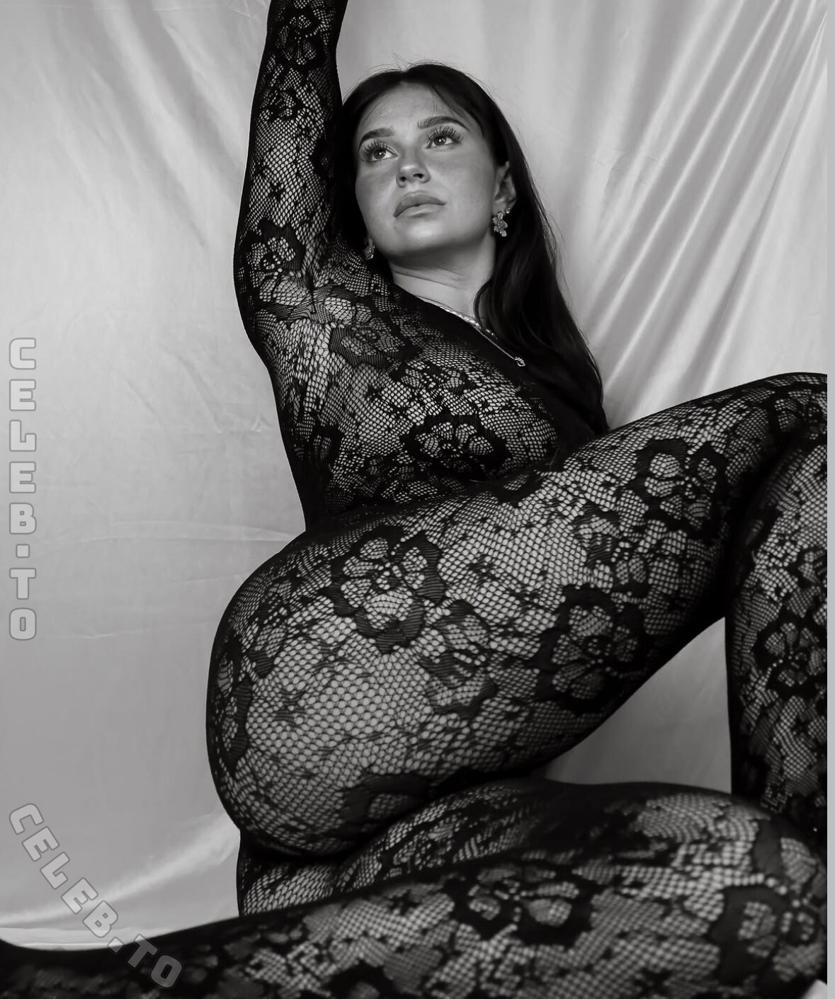 Fabienne Kreusch nude photo 1
