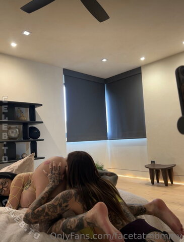 Facetatmommy Sexy (1 photo)