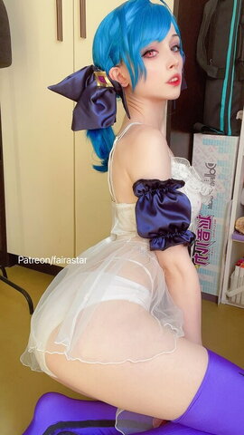 Faira star nude photo 14