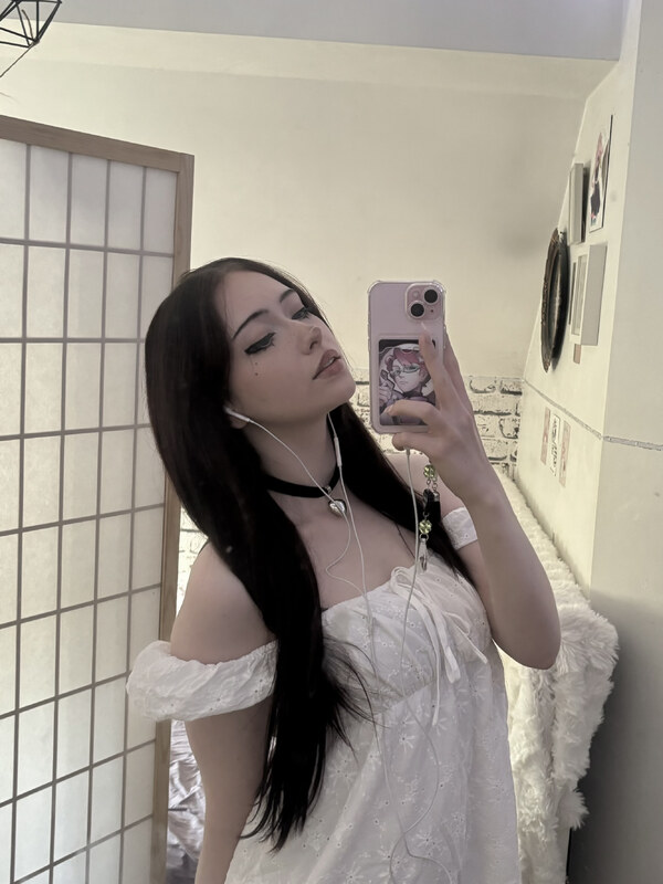 Fairygee nude photo 9