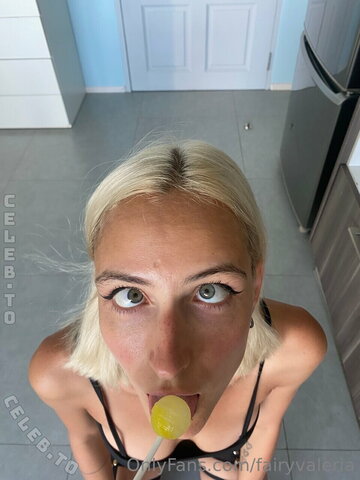 Fairylilyy nude photo 8
