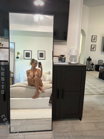 fallonlovexo nude photo 13