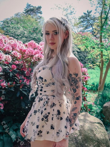 Farbenfuchs nude photo 19