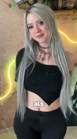 Farbenfuchs – Cameltoe, upskirt, festival look