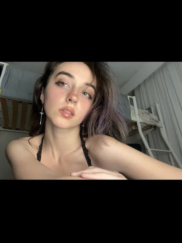 Fatma Ecem Büyüktaş nude photo 18
