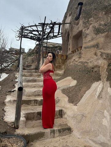 Fatmaakonca nude photo 9