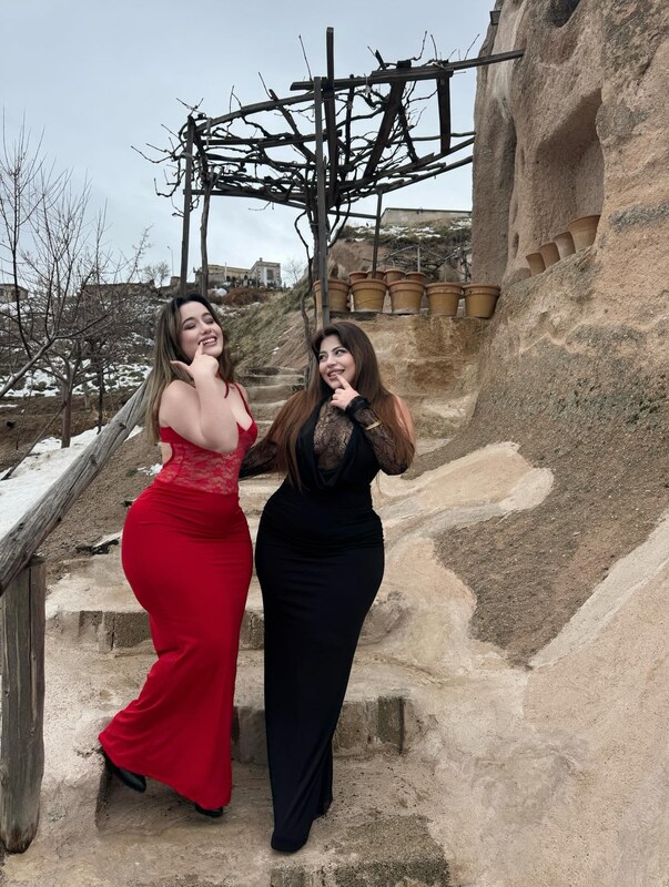 Fatmaakonca nude photo 4