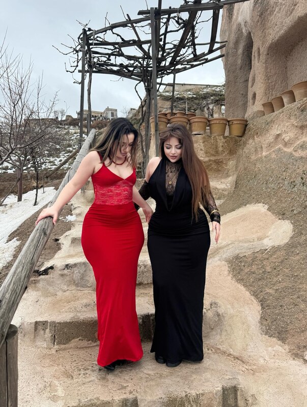 Fatmaakonca nude photo 10