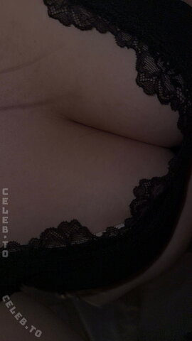 Faye.sxh nude photo 112