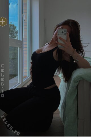 Faye.sxh Fresh (1 photo)