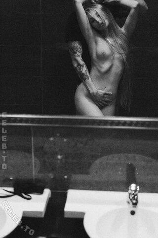 fbn.tmm nude photo 25