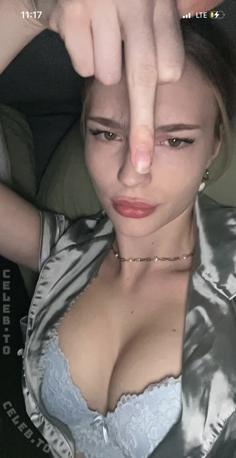 Fckinunperfect nude photo 2