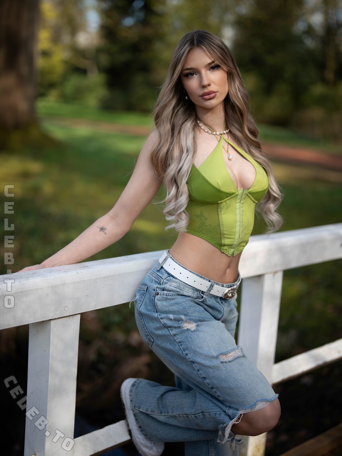 Fckinunperfect nude photo 10