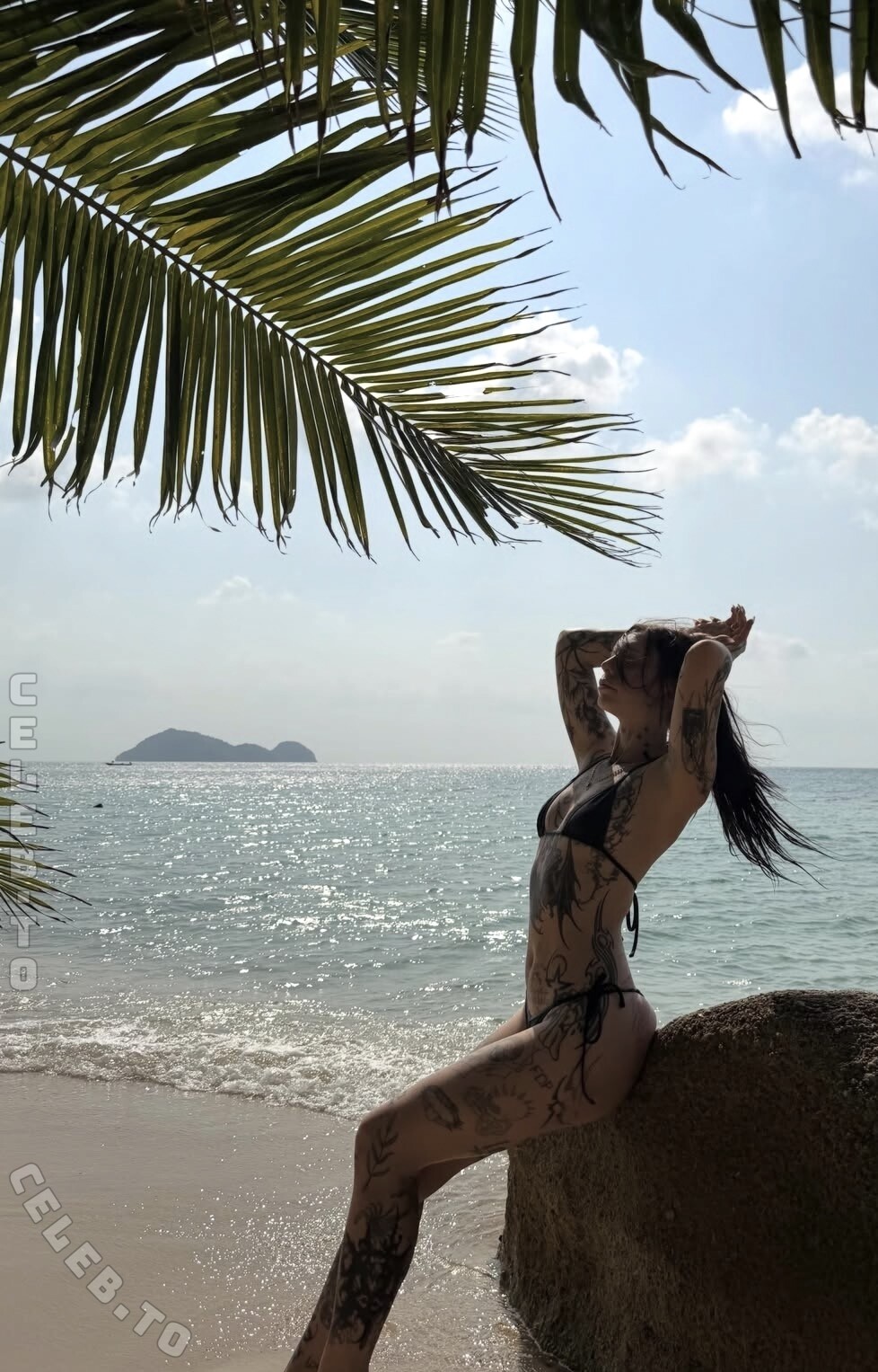 fckuall nude photo 8