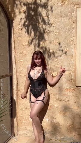 Feedeline nude photo 45