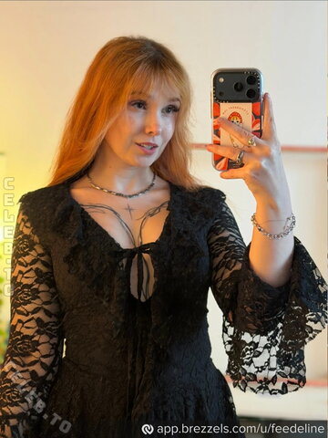 Feedeline nude photo 27
