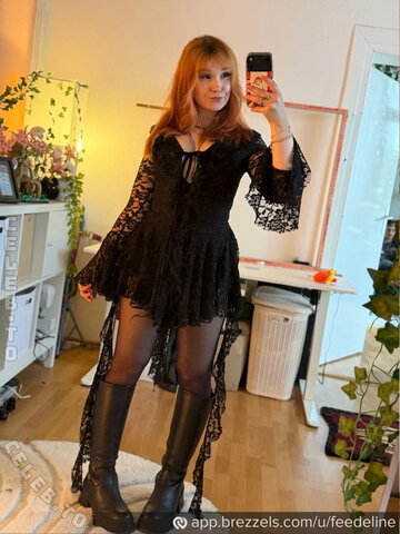Feedeline nude photo 23