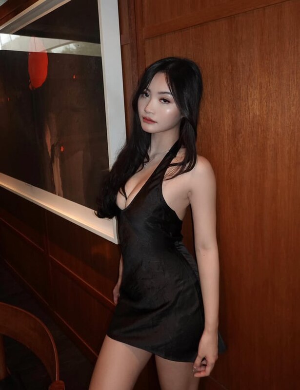 Felicia elaine nude photo 2