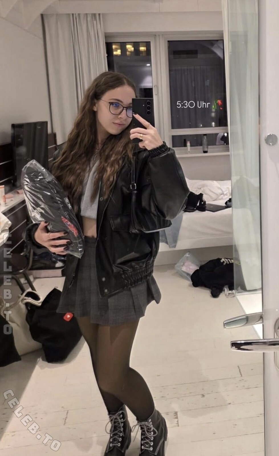 Felikah nude photo 1